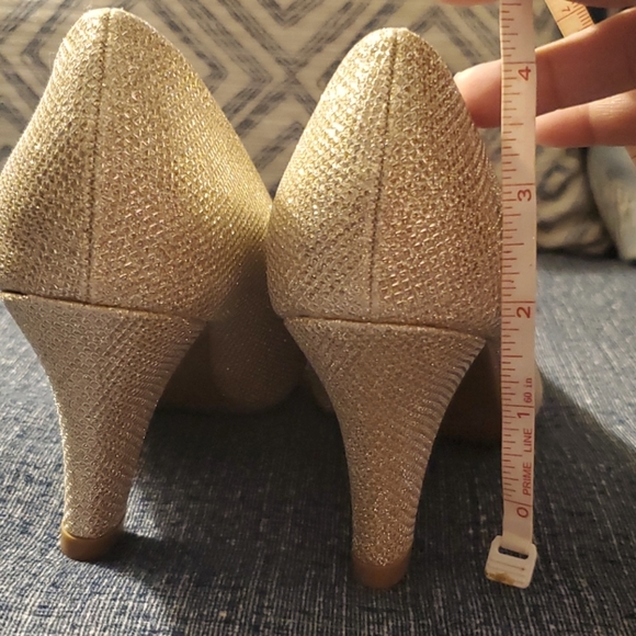 Sparkly Gold Open Toe Heel Shoes - Picture 7 of 11